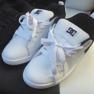 DC Men's Dual-Tone Black and White Sneakers